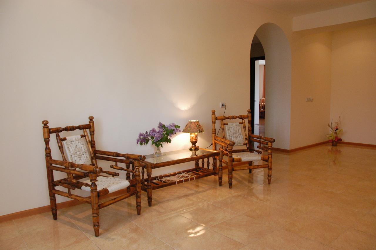 Hotel Basen Sisian Exterior photo
